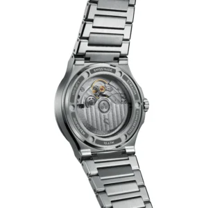 Jan Mayen Aurora Side Caseback - Courtesy of Straum