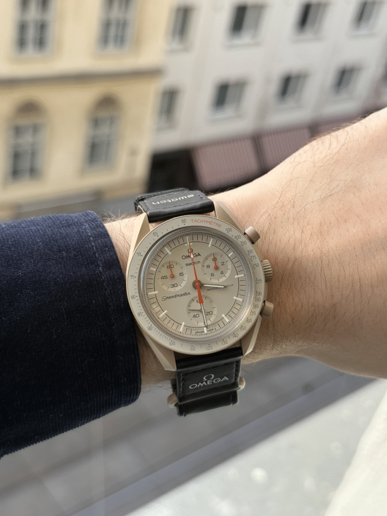 MoonSwatch by OMEGA X Swatch - Mission to Jupiter