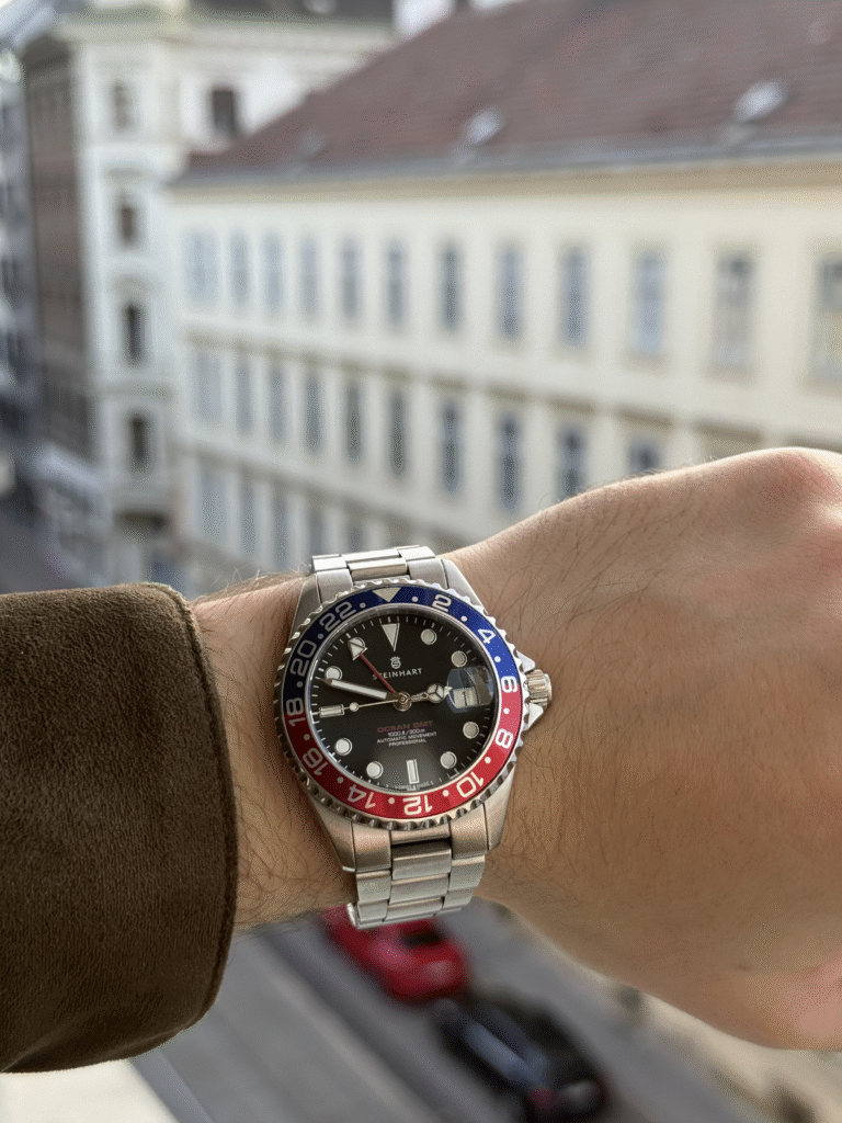 Steinhart GMT-OCEAN One 39 blue-red