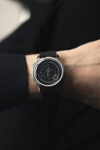 Beaubleu La Piece N°1 Graphite Wristshot - Courtesy of Beaubleu