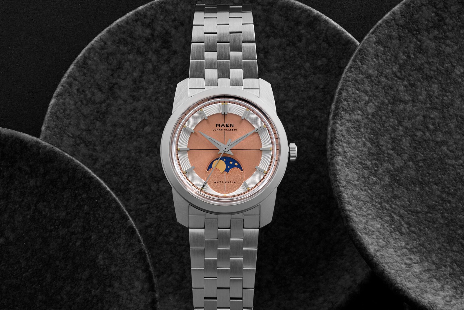 MAEN Lunar Classic 36 Salmon Front - Courtesy of MAEN