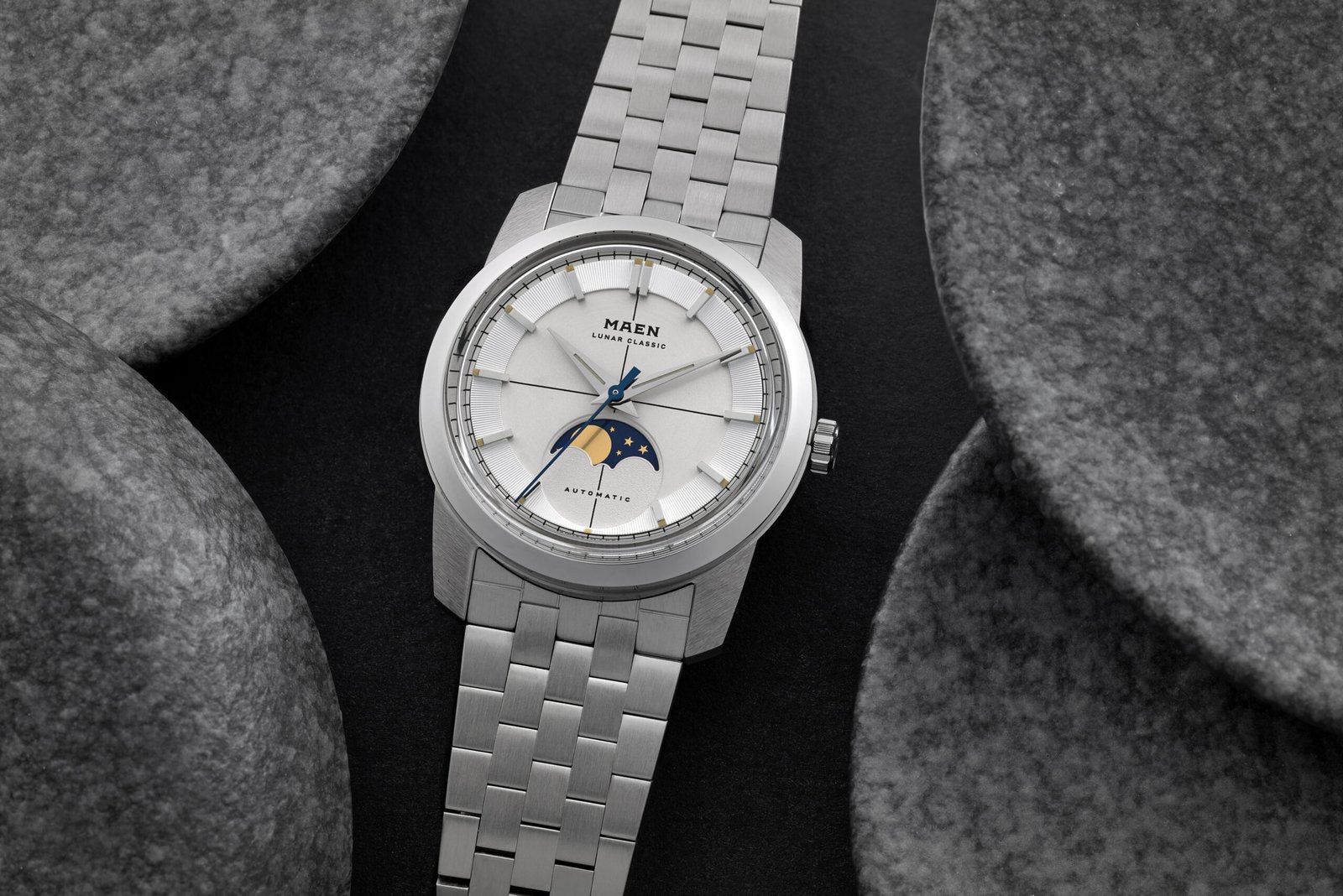 MAEN Lunar Classic 36 White - Courtesy of MAEN