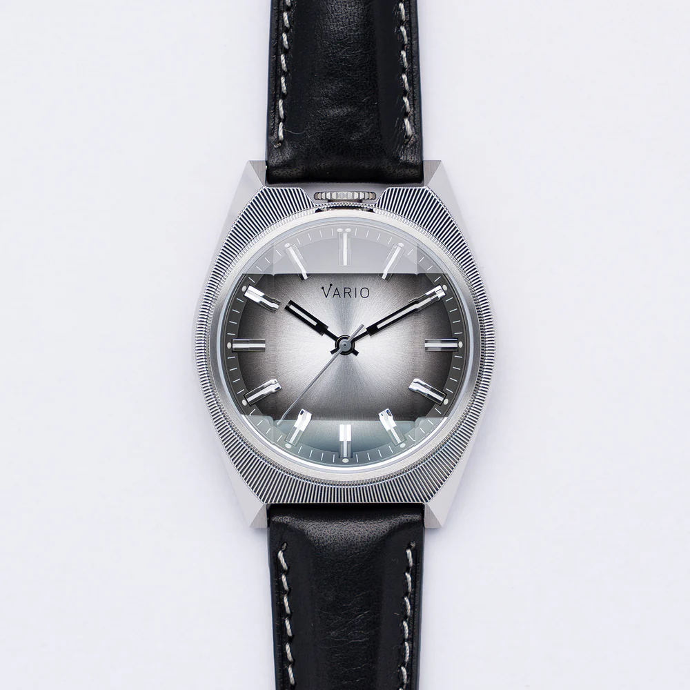 Vario Futurist Sunburst Silver Fume – Courtesy of Vario