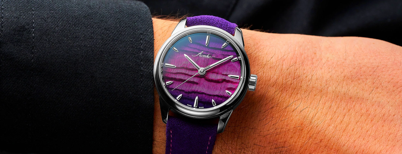 awake guilloche main slim