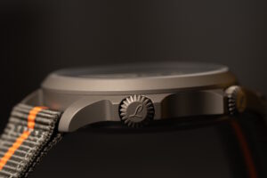 Laco Frankfurt 40 GMT Case Side - Courtesy of Laco