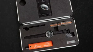 Laco Frankfurt 40 GMT Case - Courtesy of Laco