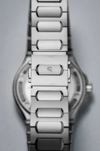 Straum Frozen Metal Titanium Bracelet Micro Adjust - Courtesy of Straum