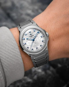 Straum Frozen Metal Titanium Wristshot - Courtesy of Straum