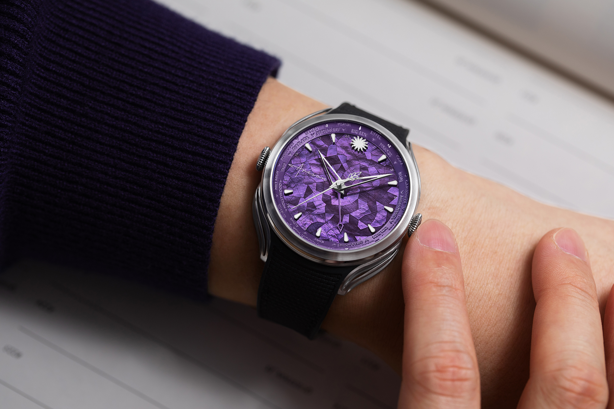 Areson The Mosaic Wristshot